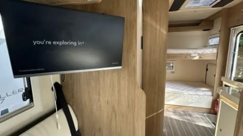 Mount Everest – BRAND NEW 6 Berth Roller Team Auto-Roller 707 (2025) Manual