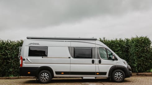 Roadcruiser – Luxury bus camper Pössl Roadcruiser (camper 20)