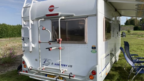 4p Bürstner semi-integrated uit 2005