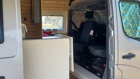 Renault master 165 pk, nieuwe inrichting  – 2p Renault bus from 2015