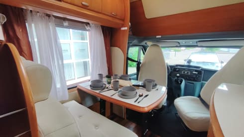 Nice 4-5 person Ford alcove camper. 