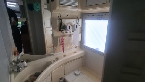 Jankies – Fiat Alcove 1998 🚎 max 5 persons 
