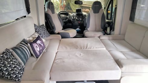 A louer camping-car Chausson 