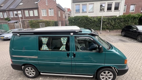 Mounty – 2-seater Volkswagen campervan from 2021