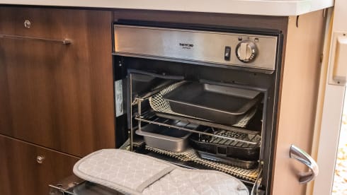 Oxfordette – 4 Berth Roller Team 