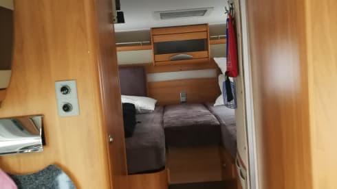B674sl maxi winter – 2p Hymer integrated from 2006