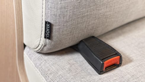 Kerdy – Our Carado T 549 would like to show you the world