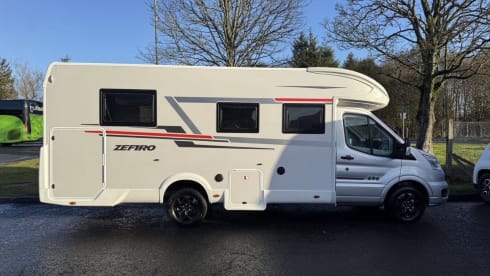 Nessie – 5 berth Roller Team Zefiro 696 2025