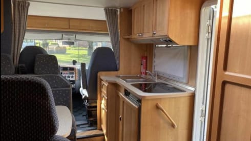 Bürstner T604 – Spacious camper with powerful engine