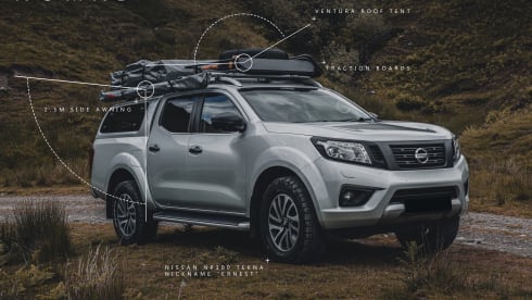 Ernest – 3 berth Nissan Navara 2017