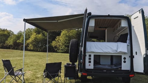 Ian Teal  – Off Grid Festival Ready Campervan!