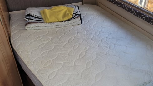 Colette – 4 berth Swift 664 escape from 2018