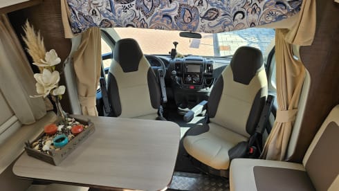 Forster A699 EB – Eura Mobil Alcove Off Grid family camper 