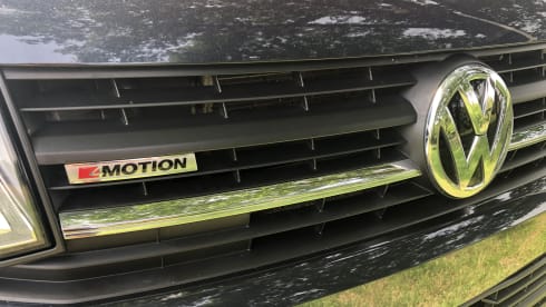 Luxury 4WD VW California (2019)
