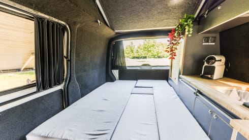 4p Volkswagen campervan from 2004