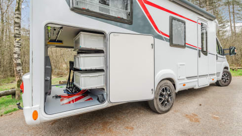 Spacious and luxurious 2-person semi-integrated from 2023