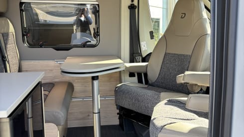 ADRIA Twin 640SLB Supreme AUTOMATIC