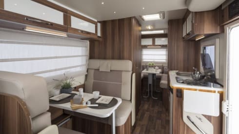 Fiat autoroller  – 6 berth 6 traveling belts 