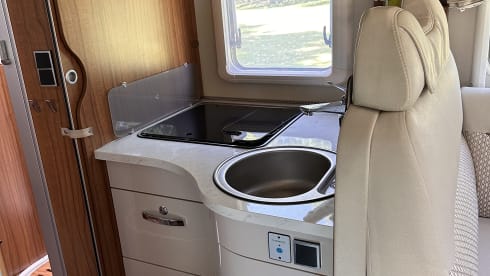 5p Hymer semi-integrated from 2016