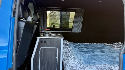 Luxury Clean 3 Berth VW Transporter for hire 