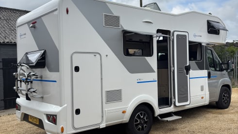 Felicia  – Your Adventure Begins Here….. Adria Mobil A70DK | 6.5 Berth