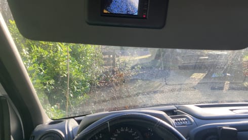 Ed – Stylish self-built camper L3H2