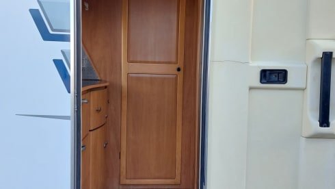 Julius – 3p Hymer integrated from 1999