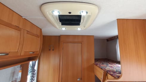 Elnagh Doral 105  (Bagus) – Camper with air conditioning