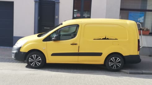Postbusje – Sympathetic micro camper