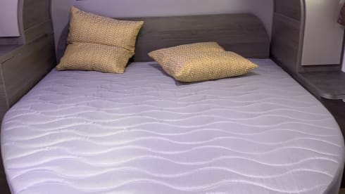 Vacanza 5 Stelle  – Camper Chausson Titanium 708
