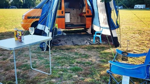 Cynthia – Cynthia our outrageously Orange VW camper