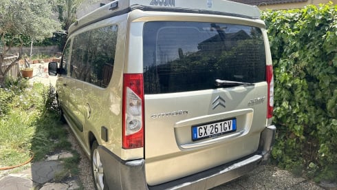 Good Wave - Adventure Vehicle