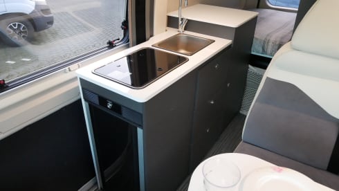  Mclouis3, 2 beds - 4 seats.