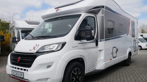 Bürstner Ixeo 734 '30 Edition, Queen bed, Lift-down bed!!!