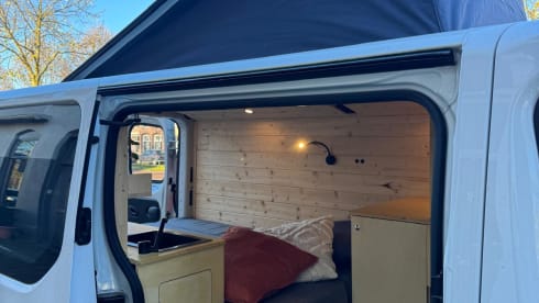Little Nomad – Autobus Renault 2p del 2020