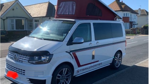 4 berth Volkswagen Transporter Campervan