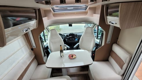 Ons Louise  – companion for your next adventure in comfort and style.