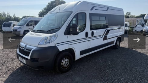 Autobus Citroën a 2 posti letto dal 2024