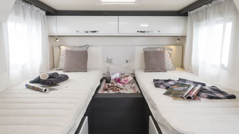 New, Kronos 284TL 2021, fully equipped mobile home
