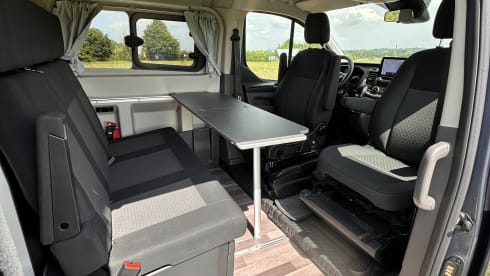 Nuggie Nugget – 4p Ford campervan from 2023