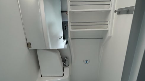 4 PERSON AUTOMATIC Volkswagen campervan from 2023