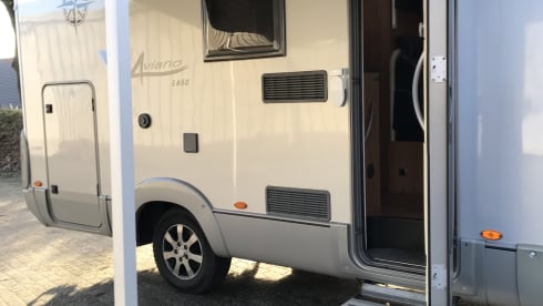 Bur – 4p Bürstner integrated uit 2008