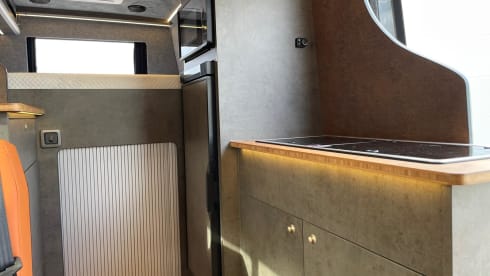 THUNDER – Stunning 2022 Luxury VW Crafter sleeps 4 - Liverpool