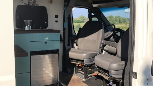 Vannis  – Compact yet spacious camper van