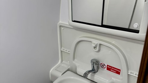 PRUDENCE – 4 berth Peugeot Boxer Renaissance