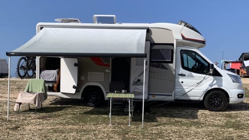 « THE THINGS THAT DREAMS ARE MADE OF «  – 2022 Ford semi-integrated (first entry into service 11/05/2022)