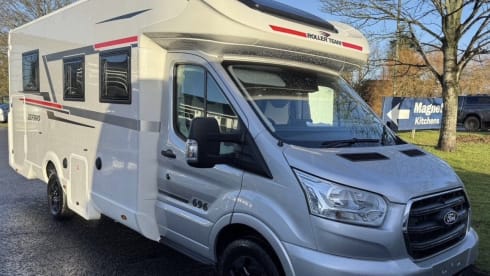 Nessie – 5 berth Roller Team Zefiro 696 2025