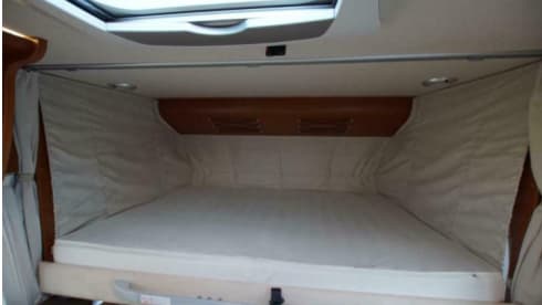 zeer luxe Hymer Integraal camper voor 4-5 personen met Airco