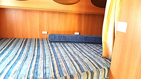 6-seater Ford Chausson (alcove) 2008