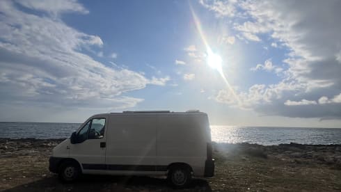 Wayvan – Vivi la libertà del viaggio: il tuo rifugio su quattro ruote ti aspetta!